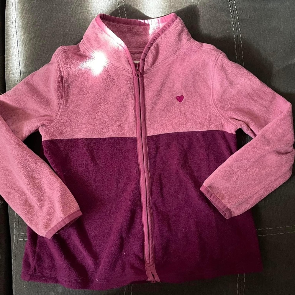 Carters sweatshirt